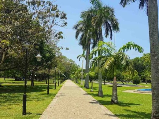 Vihara_Mahadevi_Park_Colombo_Sri_Lanka