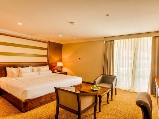 the-golden-crown-hotel