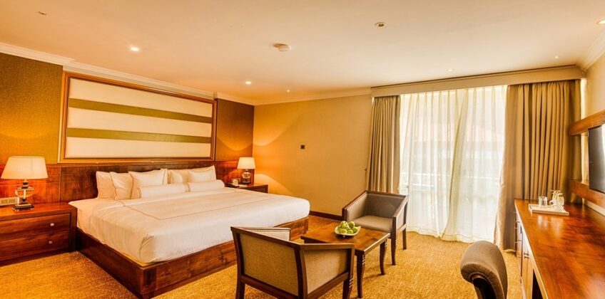 the-golden-crown-hotel